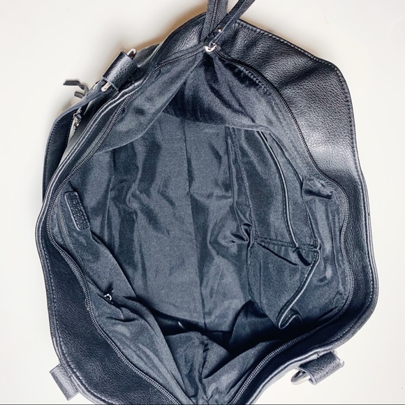 Nicole Miller Large Black Leather Shoulder Bag - Picture 5 of 7